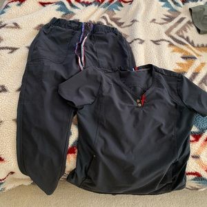 Cherokee iflex Scrub set